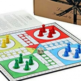 Gambar permainan Ludo. Sumber: tokopedia.com