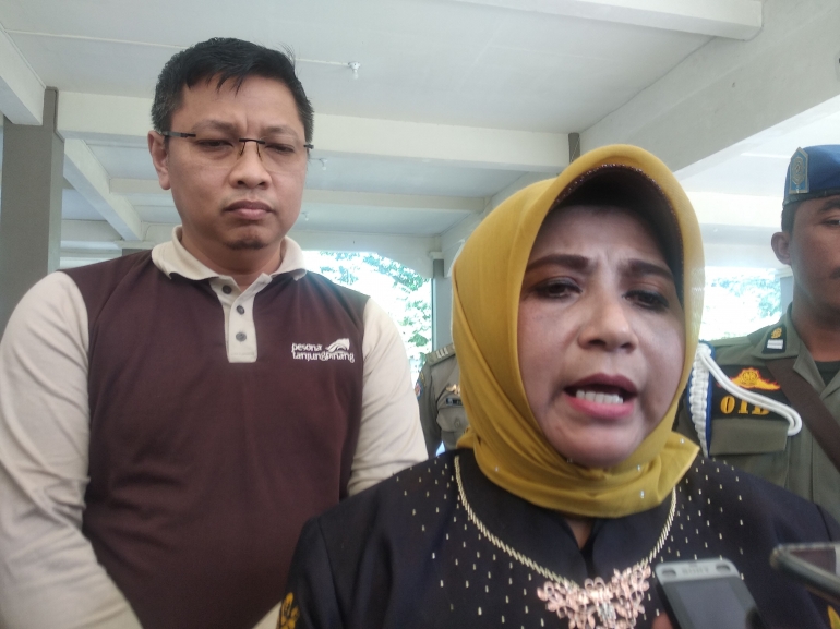 Plt Wali Kota Tanjungpinang, Rahma dan Sekda Teguh Ahmad. Foto: Ihsan Imaduddin (dokumen pribadi).