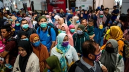 Jika vaksin sudah ditemukan, baru Indonesia Terserah. Sumber : voanews