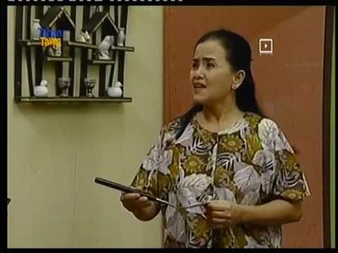 Mpok Minah di Bajaj Bajuri. Sumber screenshot youtube.