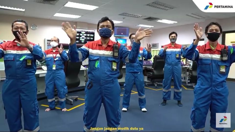 Tangkapan layar video iklan Pertamina untuk imbauan #Janganmudikdulu 