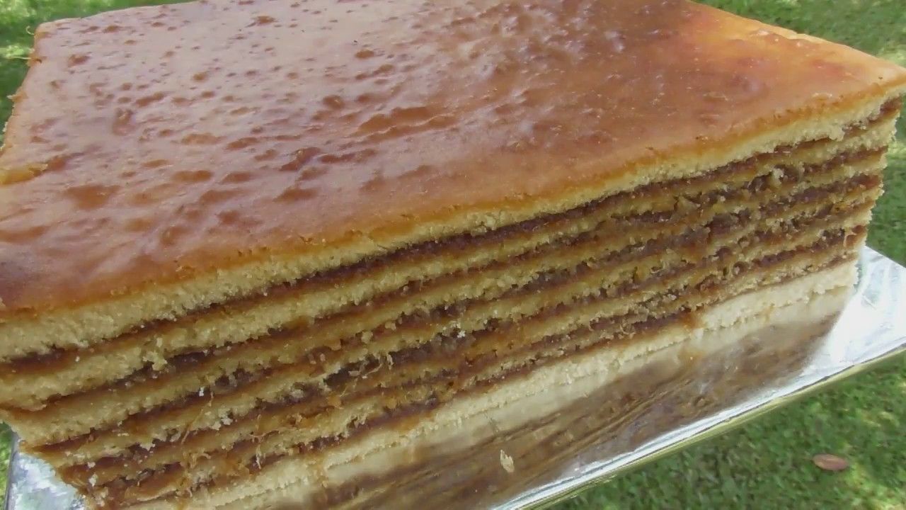 Kue lapis nanas yang maknyus. Sumber pinerest.com