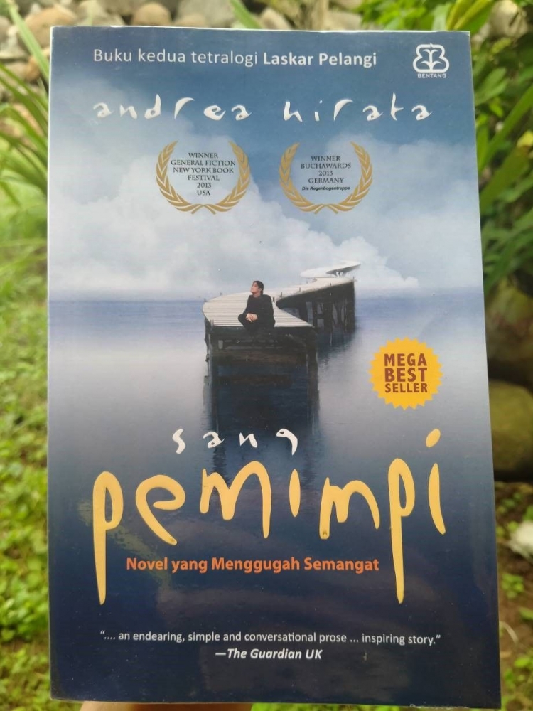 Sampul novel Sang Pemimpi | KRIS WANTORO
