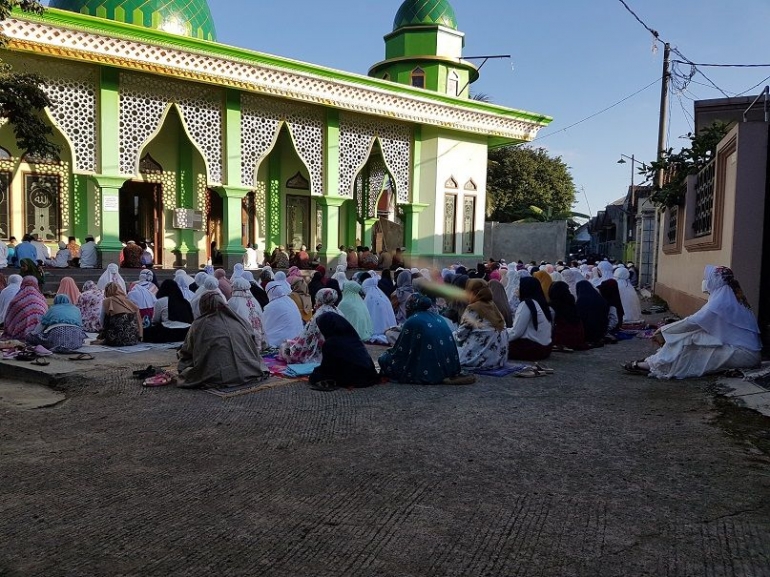 Salat Ied 1441 H Masjid Nurul Huda, Bojong Gede, Bogor, Areal Perempuan