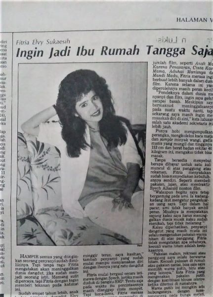 Fitria Elvy Sukaesih dimuat di Koran Kompas edisi Minggu, 11 Januari 1987. (Foto: Gapey Sandy)