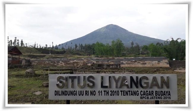 Situs Liyangan dengan latar Gunung Sindoro (Foto: news.id)