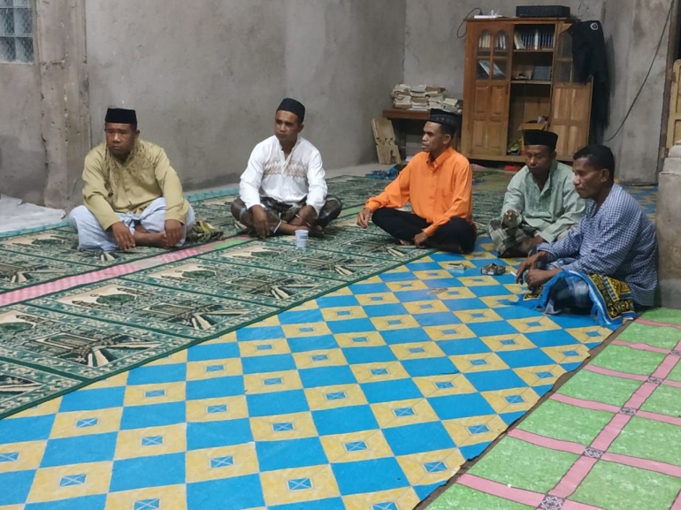 Rapat Panitia ZIS Mesjid Rahma Leuweheq, Omesuri Kab. Lembata