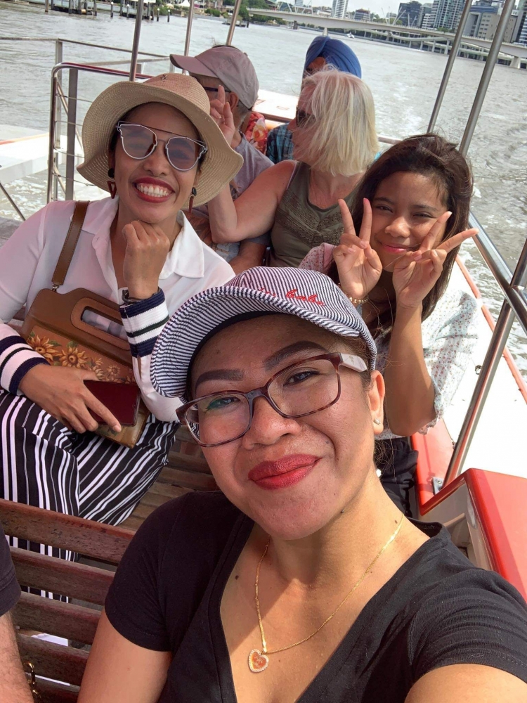 Ketemu sesama orang Indonesia di atas kapal