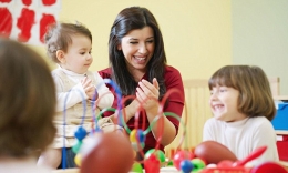 Pentingnya orangtua dan guru mempeljari ilmu parenting (Sumber:www.dailymail.co.uk)