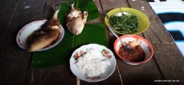 Foto: Menu Makan Siang, Ikan Jebung Bakar dan Sambel Terasi | Dok. pribadi