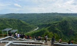 Destinasi wisata Mangunan. Foto Sumber: jalandesa.cm