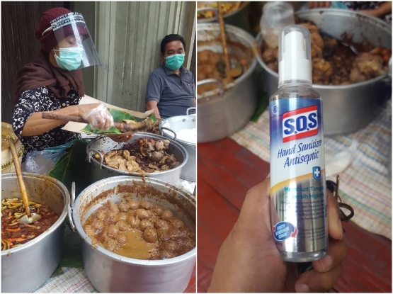 Mbah Darmi juga menyediakan hand sanitizer untuk pembeli (dok. pri).