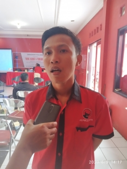 Dewex Sapta Nugraha Wakil Sekretaris DPC PDI-P Kabupaten Sukabumi - Dokumen Pribadi