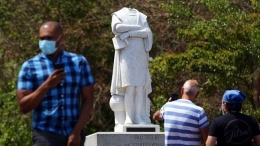 Patung Columbus dipenggal di Boston, AS I Gambar : Alarabiya