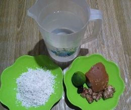Bahan-bahan membuat jamu beras kencur | dok.pri Siti Nazarotin