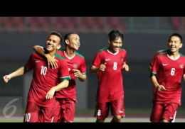 pemain timnas Indonesia merayakan goal.foto liputan 6.com