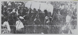 Prosesi Upacara Pemakaman Soekarno (sumber: Merdeka, 24 Juni 1970: 1)