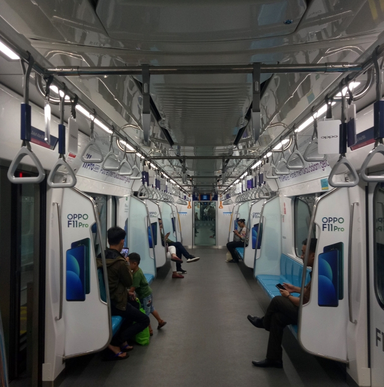 Kereta MRT Jakarta. dokpir
