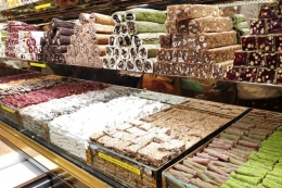 Turkish delight yang banyak dijual di Grand Bazaar Istanbul, Turki.(KOMPAS.COM / SILVITA AGMASARI)