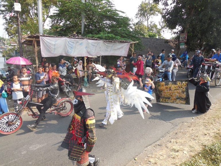 Acara karnaval untuk memperingati Hari Kemerdekaan Indonesia yang diadakan oleh Dusun Jati Kulon, Desa Lengkong, Kec. Mojoanyar, Kab. Mojokerto. Dokpri