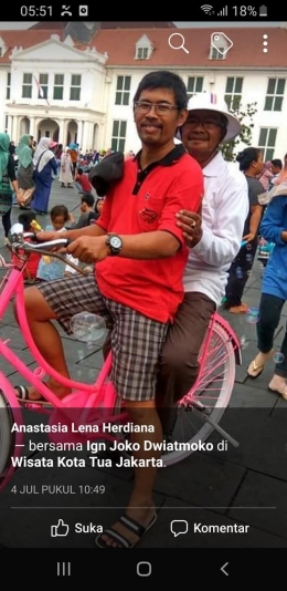 sepeda untuk wisata, Kenangan bersama almarhum Ayah di Kota Tua (dokumen pribadi)