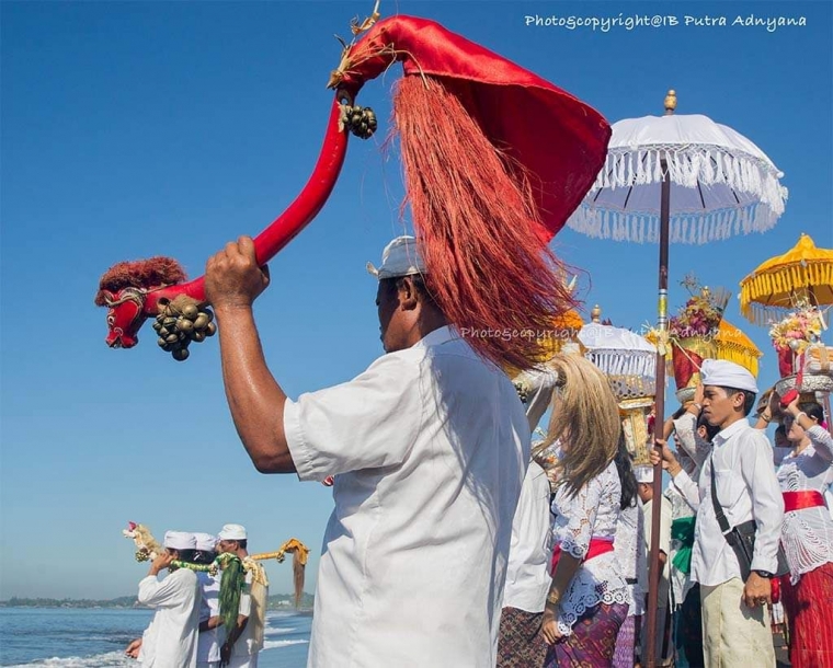 Karya Fotografi Gustra
