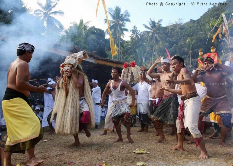 Karya Fotografi Gustra