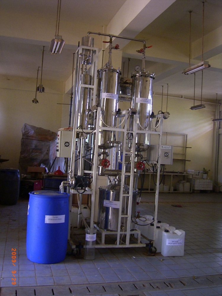 Piranti Dehidrasi Etanol Skala Laboratorium (Foto Hensa) 