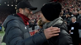(Pep Guardiola dan Klopp dalam sebuah laga/ foto diambil dari bbc.co.uk/getty images)