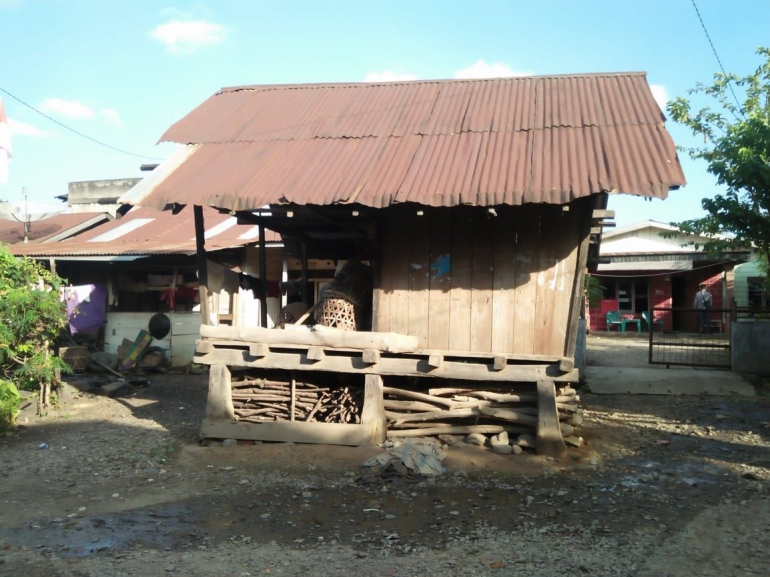 Salah satu Lumbung Padi di Desa Martelu, Kab. Karo (Dokumentasi pribadi)