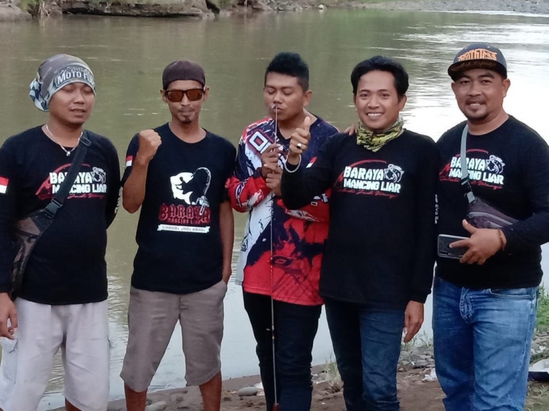 Kegiatan mancing bareng