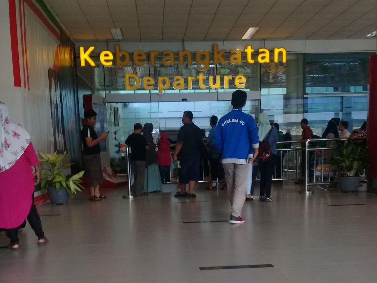 Suasana di Bandara Depati Amir, Bangka Belitung (dok. pribadi)