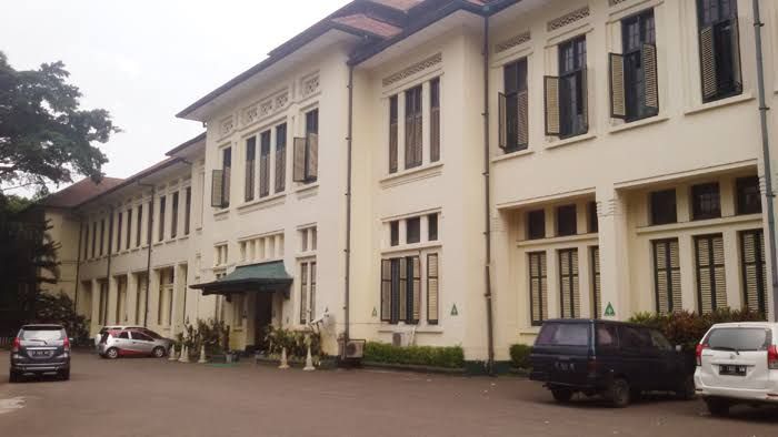 SMAN 3 Bandung. (Sumber: serbabandung.com)