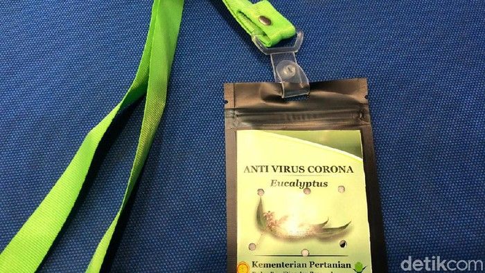 (Foto: Kalung 'antivirus' Corona (Vadhia Lidyana-detikcom)