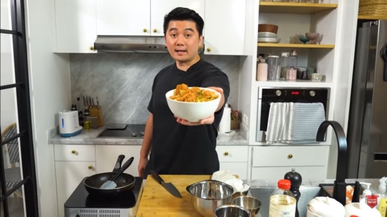 KFC Oyakodon ala Chef Arnold (Source: YouTube; dokumentasi pribadi)