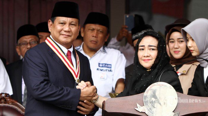 Prabowo Subianto dan Rachmawati di Universitas Bung Karno (tribunnews.com).