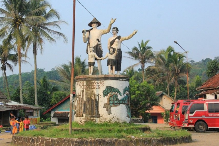 Desa Kanekes di Banten tempat tinggal suku Baduy (indonesiakaya.com)