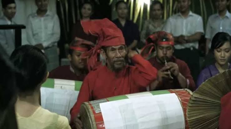 Maestro ganrang, Daeng Serang Dakko, penabuh | kebudayaan.kemdikbud.go.id