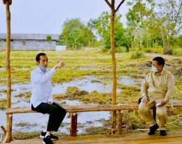 Jokowi bersama Prabowo (Foto: BPMI Setpres/Laily Rachev)