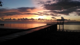 Senja di dermaga Pulau Ujir, Kep. Aru. SUmber: Dok Pribadi