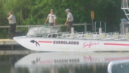 Ket foto Boat yang membawa tourist travelling ke rawa rawa/dok Pribadi