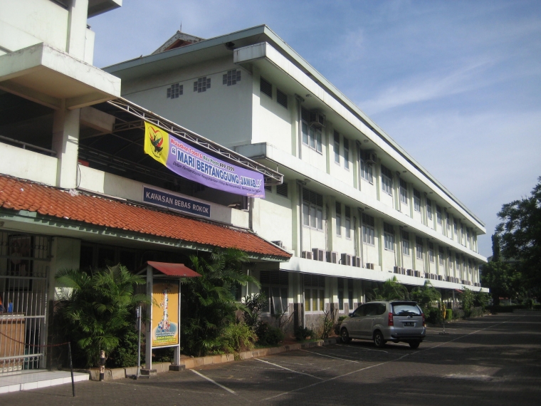 Sekolah Notre Dame Puri Indah ( dok pri )