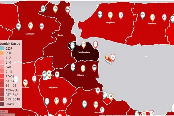 Tangkapan layar kasus corona di Jawa Timur yang memperlihatkan wilayah Surabaya berwarna merah tua. Warna tersebut disebutkan sebagai "terlihat hitam" yang kemudian diterima sebagai sebuah fakta yang terbukti dengan populernya istilah tersebut. Kategori zona hitam pada kenyataannya tidak pernah ada rujukan ilmiahnya (kompas.com).