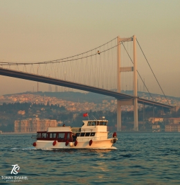 Bosphorus cruise (Sumber: Koleksi pribadi)