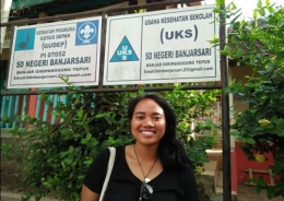 Rosalina Dwi usai mengajar di SD Negeri Banjarsari, Tepus, Gunung Kidul. Sumber : dok.pribadi
