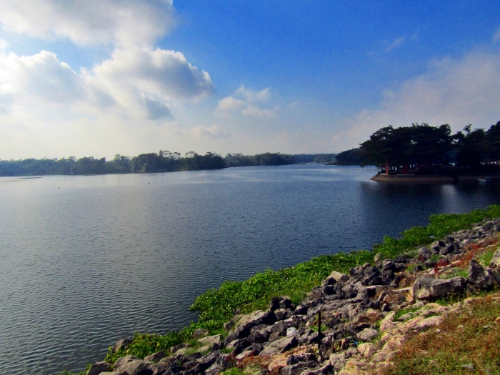 Berbagai fasilitas di Bendungan Lahor yang belum dibuka. - Dokumen Pribadi