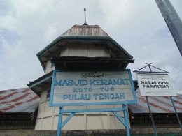 Tampilan luar Masjid Keramat Koto Tuo Pulau Tengah| Foto Fatmi Sunarya