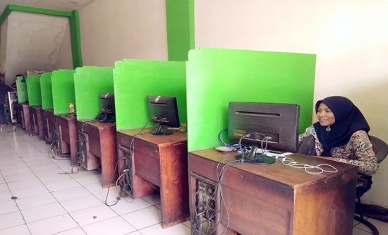 Ilustrasi warnet (Sumber: Radarsukabumi.com/Ramdan MY)