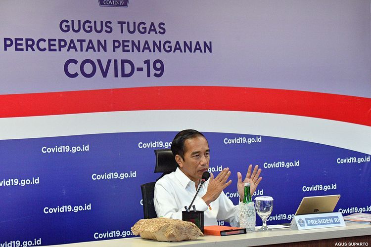 Presiden Jokowi di Graha Badan Nasional Penanggulangan Bencana (BNPB), Jakarta, Rabu (10/6/2020). (SETPRES/AGUS SUPARTO) via nasional.kompas.com