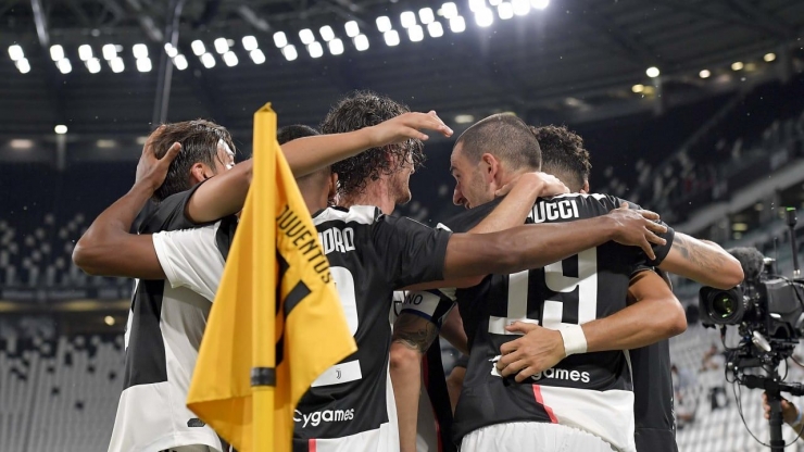 Juventus kian dekat dengan scudetto pasca mengalahkan Lazio, 2-1 (21/7). Gambar: Twitter/Juventusfc